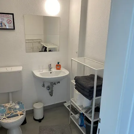 Апартаменты Schoene Monteurswohnung *