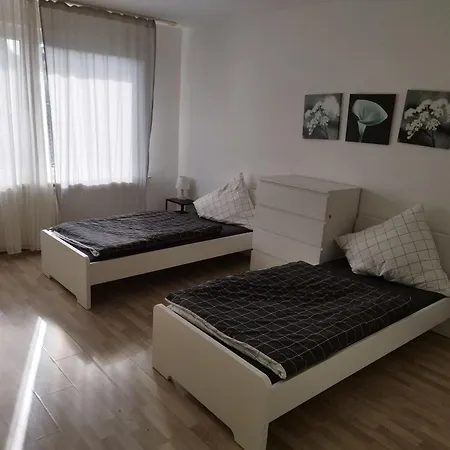 Schoene Monteurswohnung Апартаменты Вупперталь